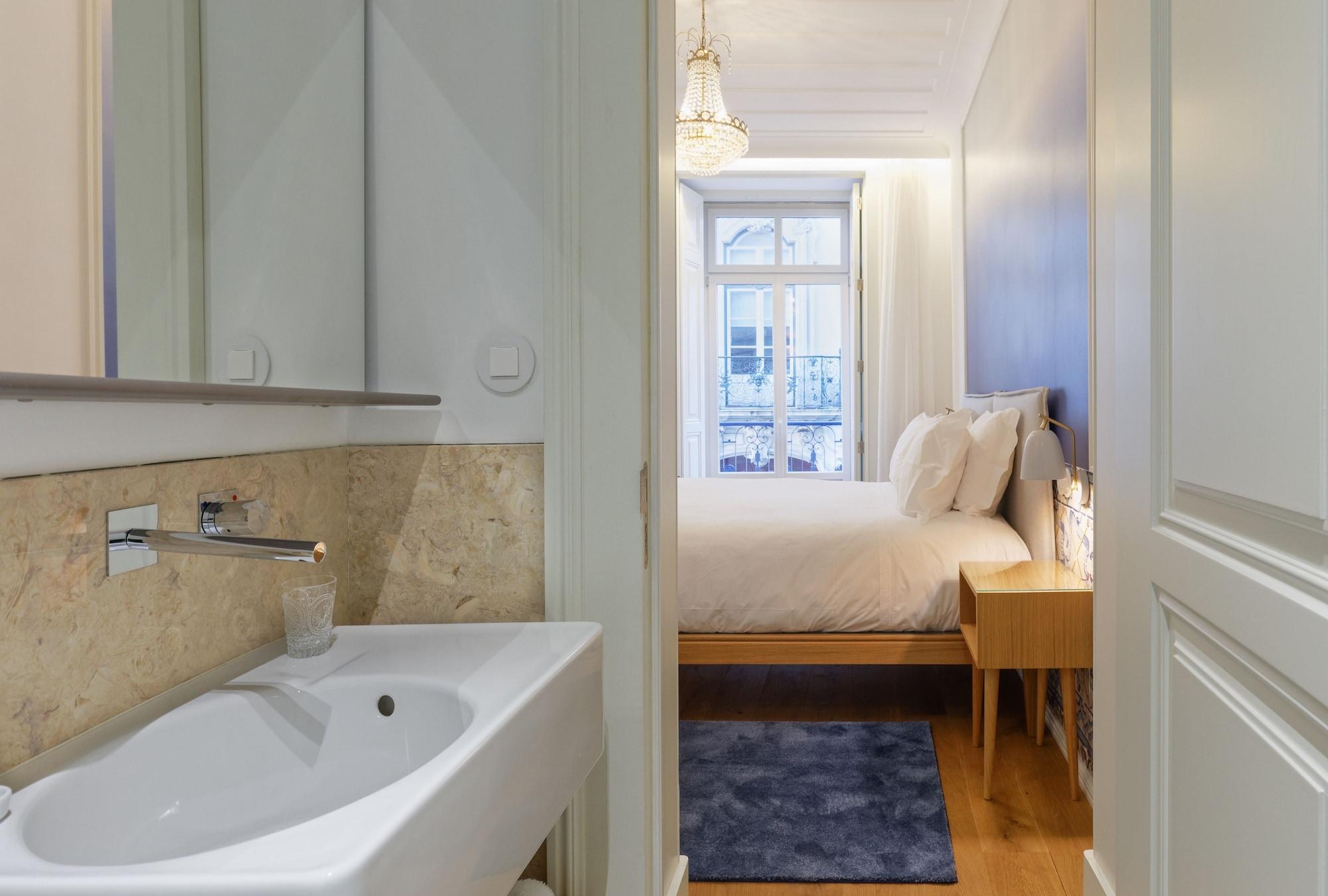 Boutique Chiado Suites Lisbon Bagian luar foto