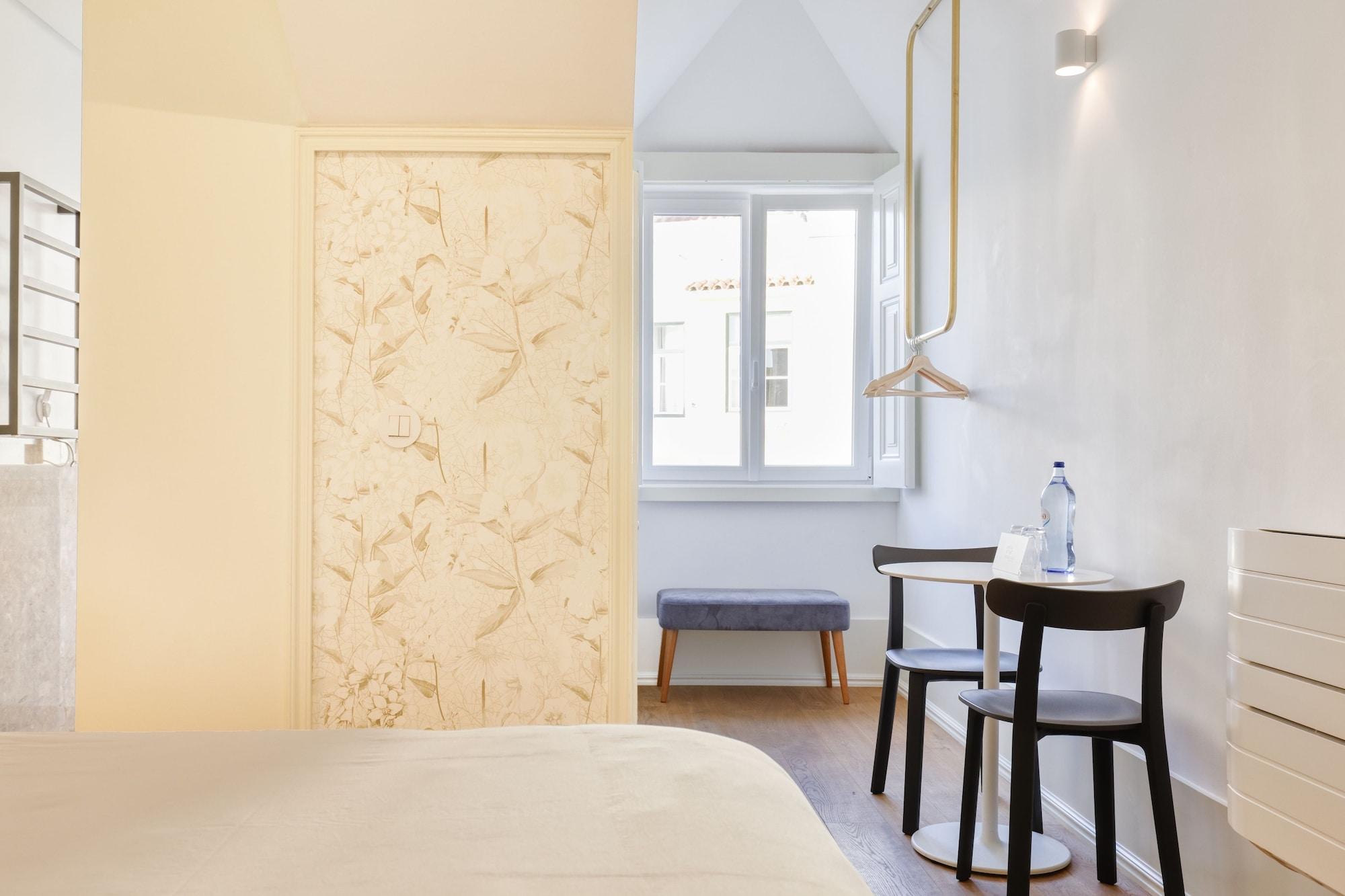 Boutique Chiado Suites Lisbon Bagian luar foto