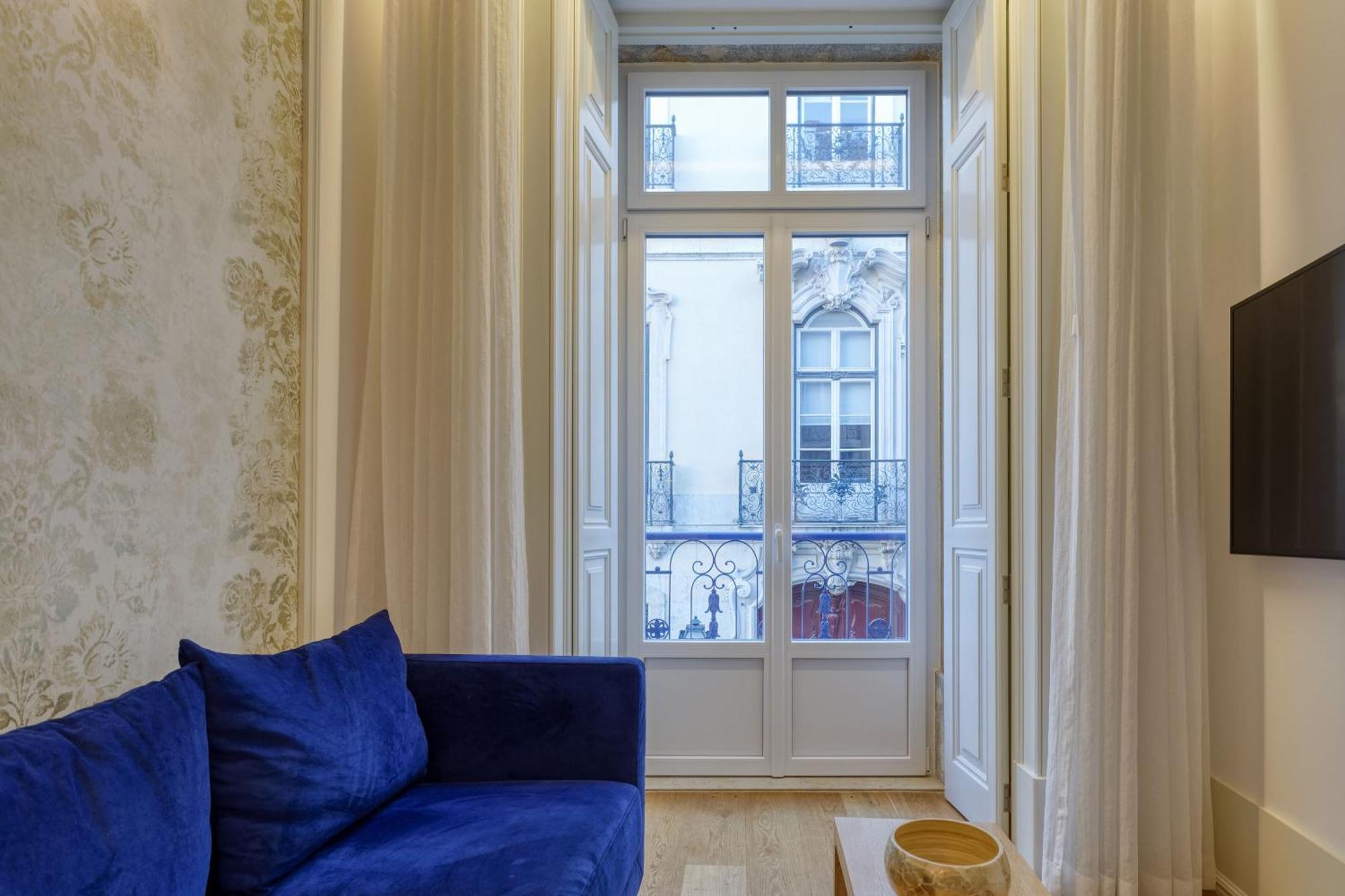 Boutique Chiado Suites Lisbon Bagian luar foto