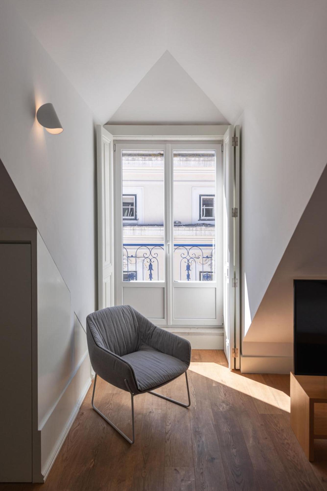 Boutique Chiado Suites Lisbon Bagian luar foto