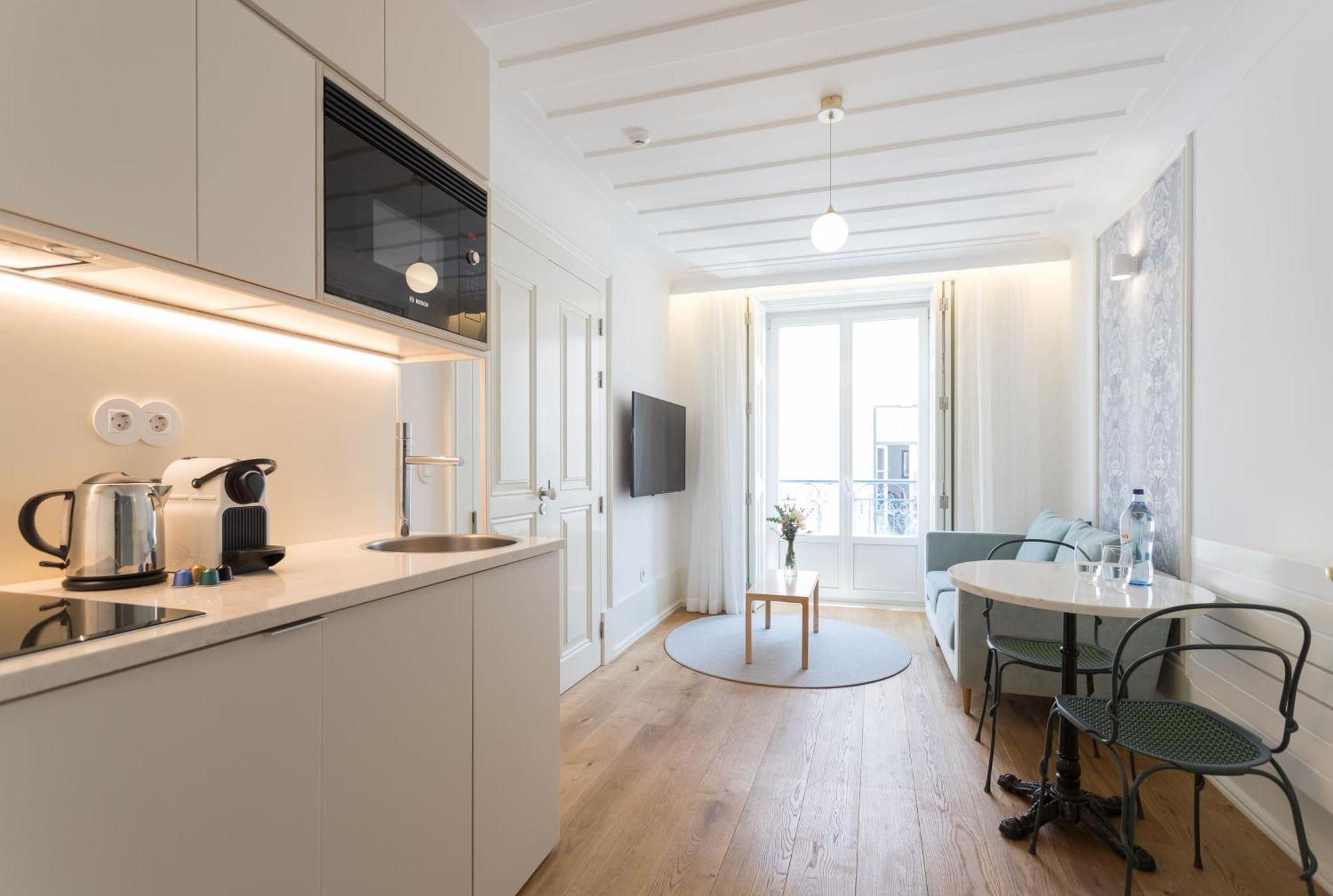 Boutique Chiado Suites Lisbon Bagian luar foto