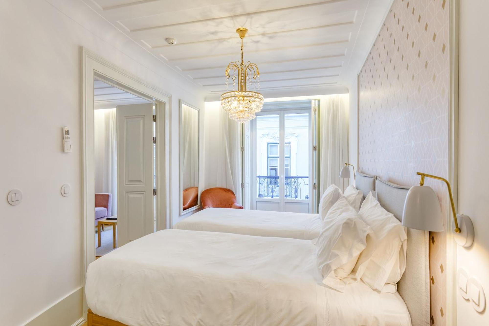 Boutique Chiado Suites Lisbon Bagian luar foto