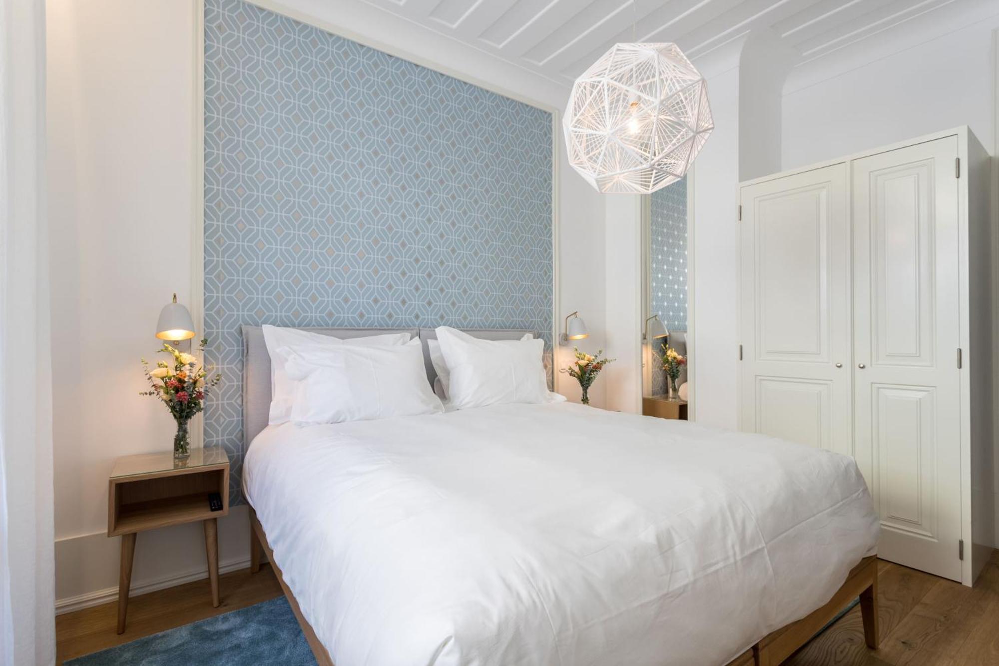 Boutique Chiado Suites Lisbon Bagian luar foto